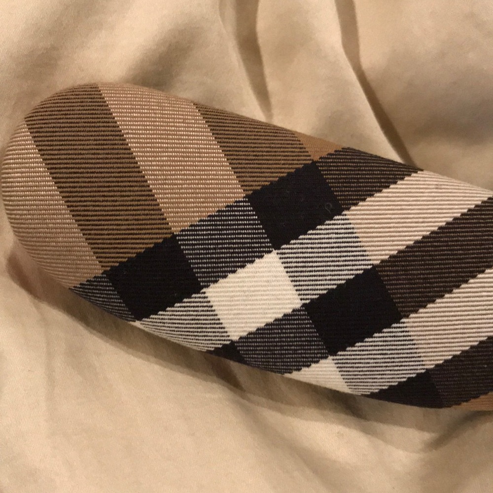 Woman's Burberry sunglasses